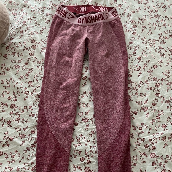 Pink Gymshark - Picture 1 of 4